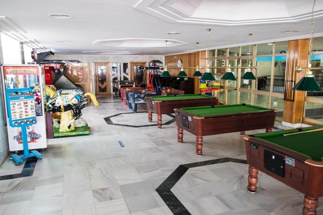 "Vive Benal Beach" Estudio 2501, Vistas Al Mar Y Parque Acuatico Benalmadena Ngoại thất bức ảnh